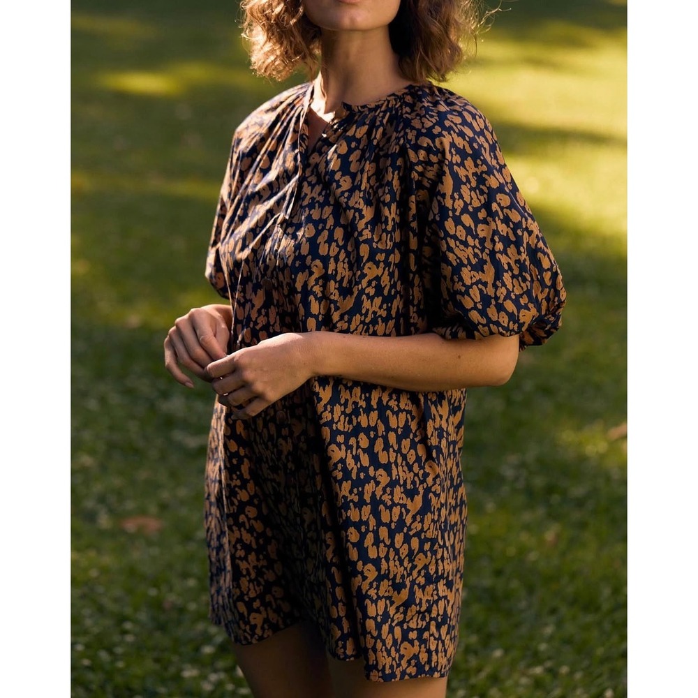 NWT $310 OLIVIA BY LIVRO Spotted Camel Boho Safari Navy Frannie Mini Dress Sz XS